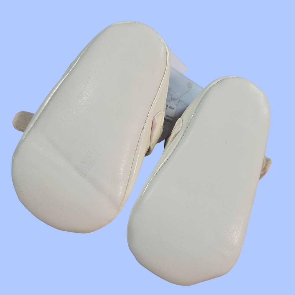 Rising Star White Bunny Baby Shoes 6-9 Months - Picture 6 of 6